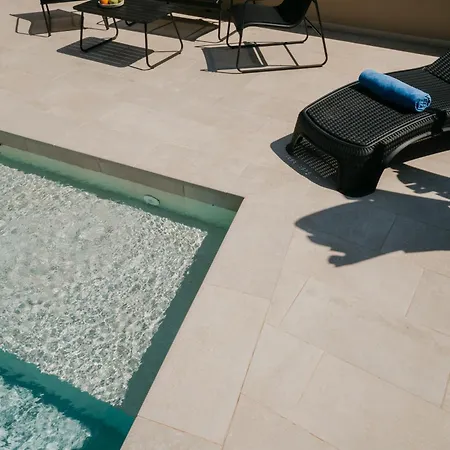 Victoria Paradise * קאלה אן בלאנס