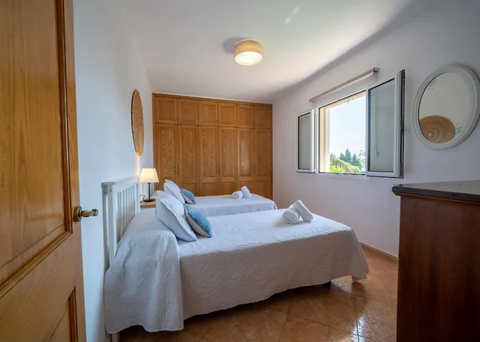 Victoria Paradise Villa