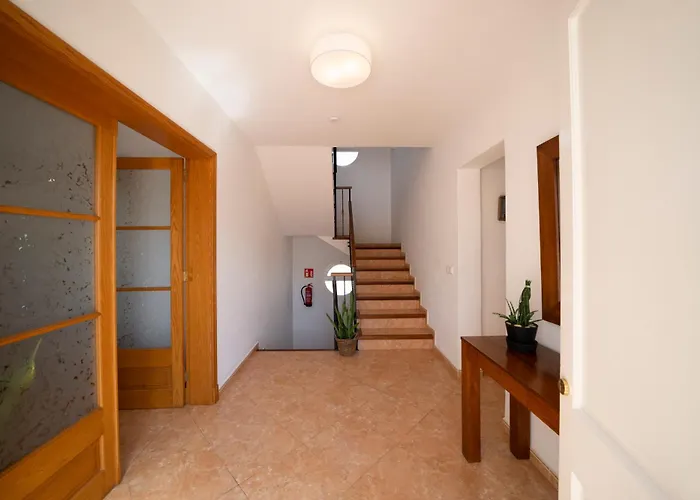 Victoria Paradise Villa *