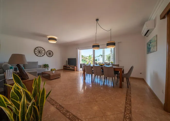 Victoria Paradise Cala'N Blanes (Menorca)