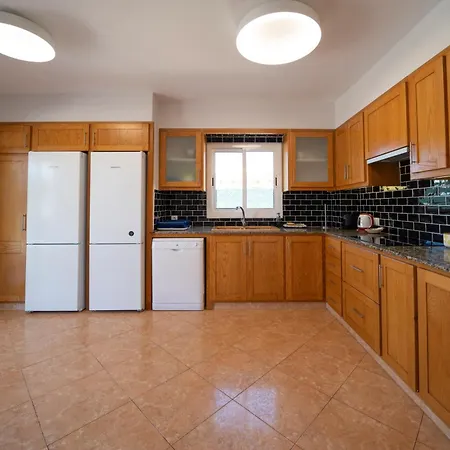 Victoria's Paradise Villa Cala'N Blanes (Menorca)
